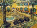 El patio del hospital de Arlés Vincent van Gogh